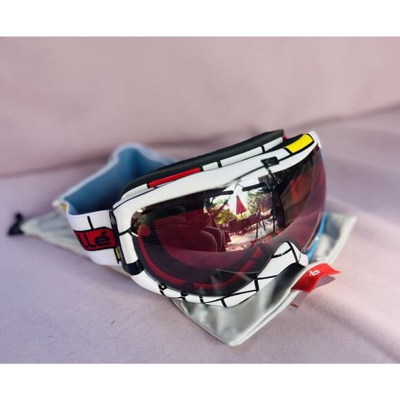 Vintage Bolle ski goggles Quasar Nova 2011 Snowboard Skiing Winter Sport & Bag - Picture 5 of 14